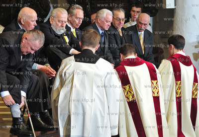 Oliwa. Katedra Oliwska. Msza sw. Wieczerzy Panskiej...