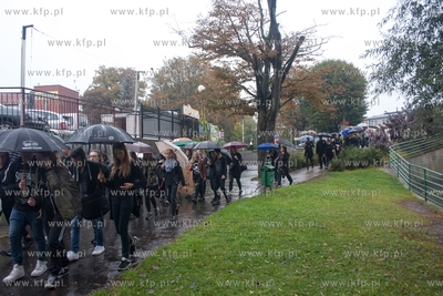 Starogard Gdański. Ogólnopolski czarny protest kobiet....