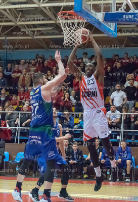 Grupa Sierleccy Czarni Słupsk wygrali 83:77 z Anwilem...