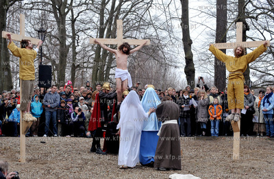 Wejherowo. Droga Krzyzowa. Inscenizacja Meki Panskiej...