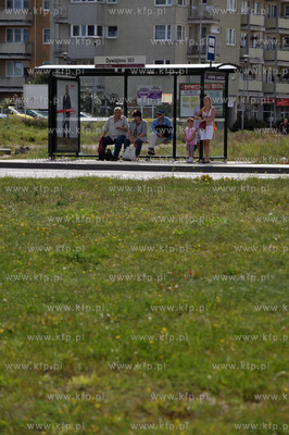 Gdańak Zaspa. Przystanek autobusowy na dawnym pasie...