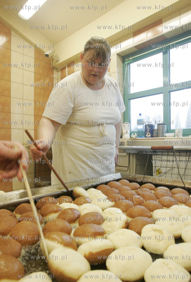 Tlusty Czwartek. Nz cukiernia Rydelek z Sopotu.
15.02.2007
fot....