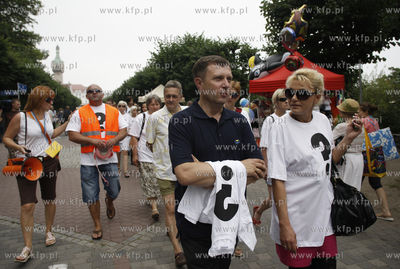 Marsz dla Iwony. Ok. 200 osob przemaszerowało z Sopotu...
