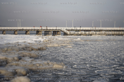Sopot. Plaza.
28.12.2010
fot.Krzysztof Mystkowski...