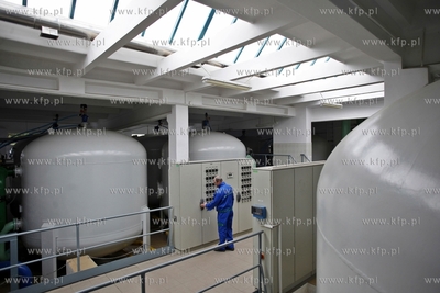 Gdansk. Ujecie wody Czarny Dwor. Konferencja prasowa...