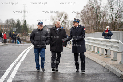Oficjalne otwarcie wiaduktu w Niestępowie, który...