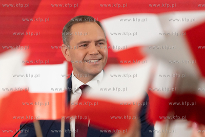 Gdańsk. Historyczna sala BHP. Wieczór wyborczy Karola...