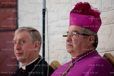 Gdansk. Kosciol p.w. Opatrznosci Bozej. Wizyta watykanskiego...