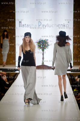 Sopot Art & Fashion Week.
Nz pokaz Natashy Pavluchenko
09.08.2013
fot....