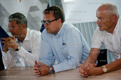 Gdynia. InfoBox. Konferencja prasowa poprzedzajaca...