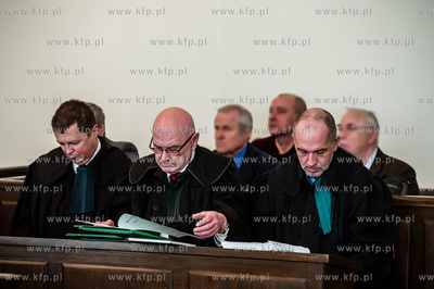 Gdansk. Sad Okregowy. Rozprawa przeciwko procownikom...