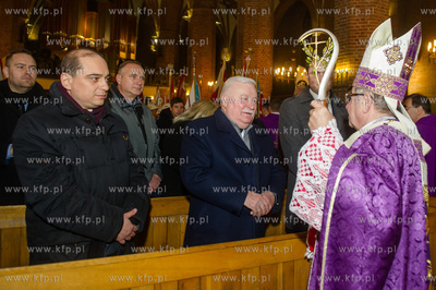 Gdansk. Kosciol sw. Brygidy. Obchody 45. rocznicy Grudnia...