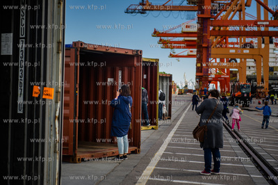 Dzien otwarty Baltyckiego Terminala Kontenerowego w...