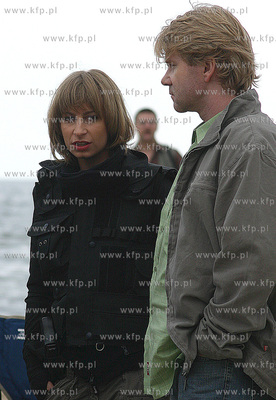 Ekipa filmowa serialu Kryminalni realizuje na plazy...