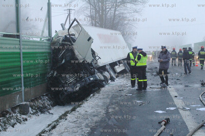 Okolo godziny 7.15 w Kazimierzowie na drodze krajowej...