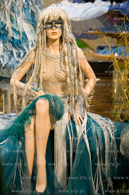 Krakow, Galeria Krakowska, wystawa " Wenecki Karnawal...