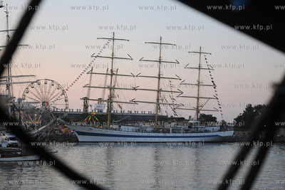 Gdynia. Zlot Zaglowcow - The Tall Ships Races 2009....