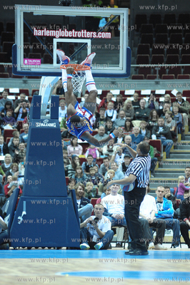 Harlem Globetrotters Poland Tour 2010. Mecz a wlasciwie...