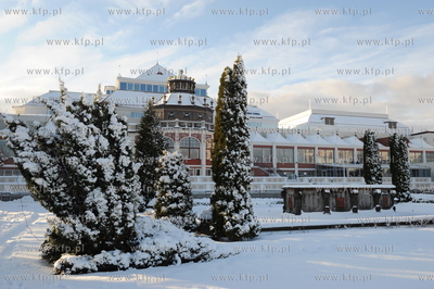 Sopot. Intensywne opady sniegu w Trojmiescie w nocy...