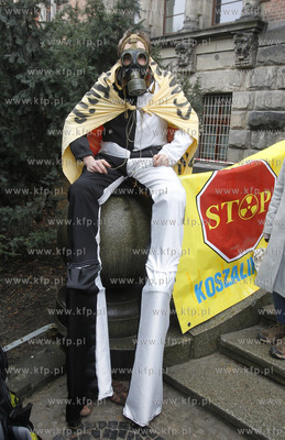 Przed szczecinskim Urzedem Wojewodzkim odbyla się...