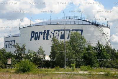 Gdansk. Firma Port Service zajmujaca sie unieszkodliwianiem...