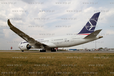Port Lotniczy Gdansk. Boeing 787-800 Dreamliner Polskich...