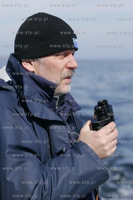 Dr Krzysztof Skora ze Stacji Morskiej Instytutu Oceanografii...