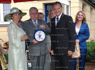 Imieniny Lecha i Danuty Walesy. onald Tusk z zona Malgorzata...