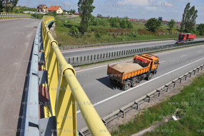 Trojmiejska obwodnica na wysokosci Borkowa lezacego...