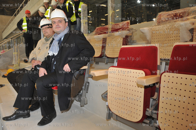 Budowa wielofunkcyjnej hali sportowo - widowiskowej...