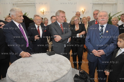 Przyjecie urodzinowe z okazji 68 urodzin Lecha Walesy...