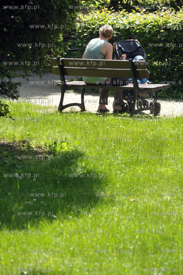 Gdansk Dolny Wrzeszcz. Park Kuzniczki na styku ul....