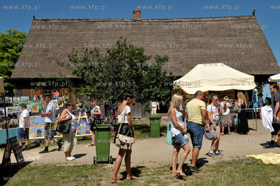 Kaszubski Park Etnograficzny - skansen we Wdzydzach...