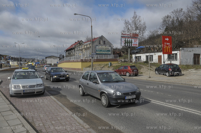 Gdańsk Siedlce. Ul Kartuska pomędzy 195 a 205. 13.04.2012...