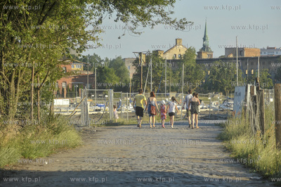 Gdańsk. Okolica ul. Wiosny Ludów. 9.07.2014 Fot....