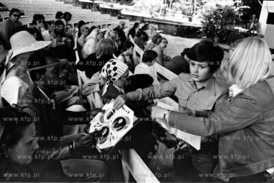 Festiwal Piosenki w Sopocie byl zawsze okazja dla lowcow...