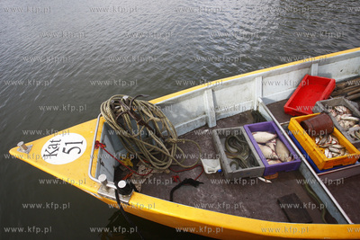 Zalew Wislany. Rybacy z Katow Rybackich Henryk Derkowski...