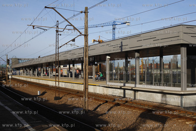 Peron kolejki SKM Gdansk Wrzeszcz.
29.11.2013
fot....
