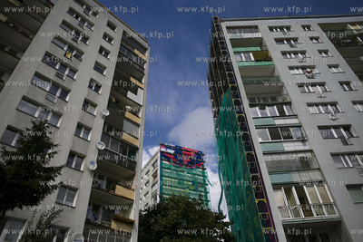 Gdańsk Zaspa. Monumental art. Nz. powstaje mural autorstwa...
