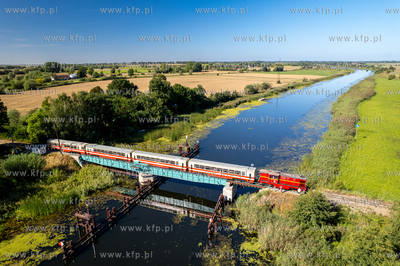 Żuławka Kolej Dojazdowa. Most obrotowy w Rybinie....
