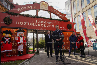 Gdańsk, ul. Bogusławskiego. Konferencja  prasowa...