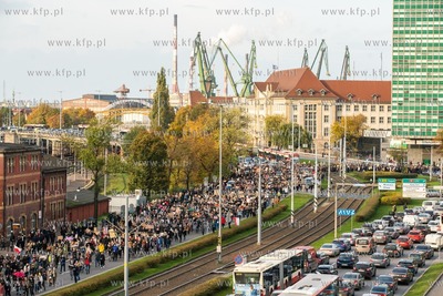 Gdańsk. "To jest Wojna" ! Sprzeciw wobec kontrowersyjnego...