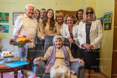 Przyjęcie z okazji 103. urodzin pani Krystyny Ramułt...