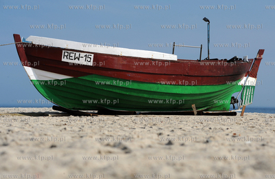 Rewa. Lodz rybacka na Szpyrku (Cyplu Rewskim)  28.03.2009...