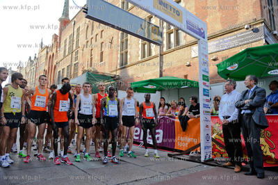 Gdansk. Dlugi Targ. Jarmark Dominikanski. 18 Bieg Dominika....