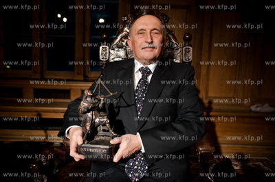 Gdansk. Ratusz Staromiejski. Uroczystosc wreczenia...