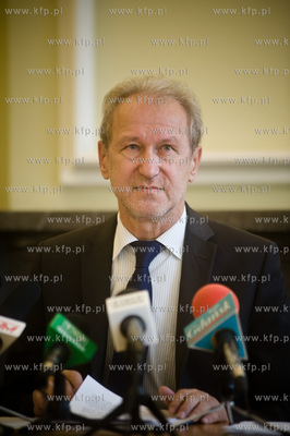 Gdansk. Pomorski Urzad Wojewodzki. Sala Kominkowa....