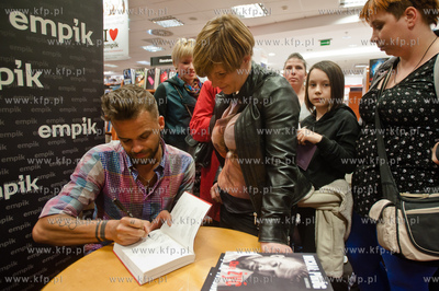Gdansk. Salon Empik w C.H. Galeria Baltycka. Spotkanie...