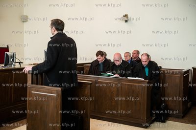 Gdansk. Sad Okregowy. Rozprawa przeciwko procownikom...