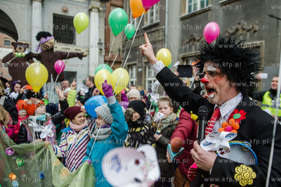 Gdansk. Wspolny przemarsz pod haslem Radoscia powitaj...